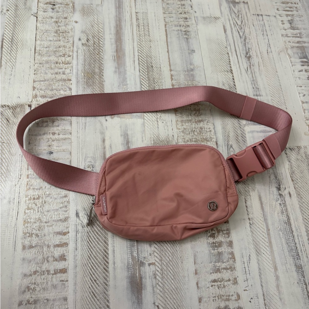 Pink Lululemon Belt Bag/Fanny Pack